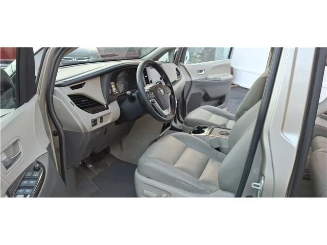 2015 Toyota Sienna 2nd Gen - Image 6 of 21