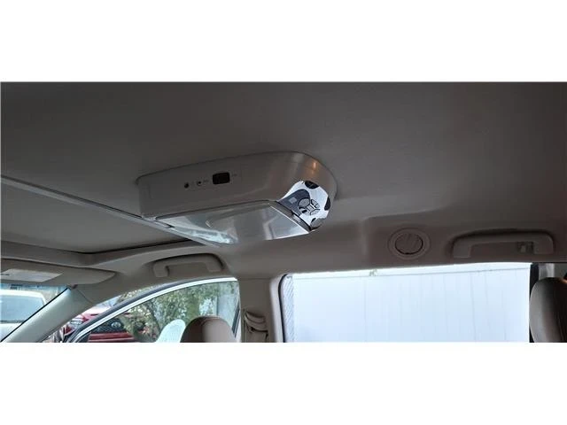 2015 Toyota Sienna 2nd Gen - Image 10 of 21