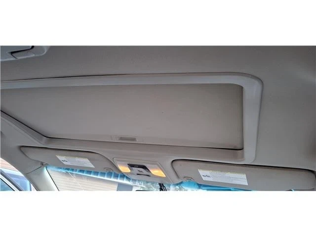 2015 Toyota Sienna 2nd Gen - Image 18 of 21