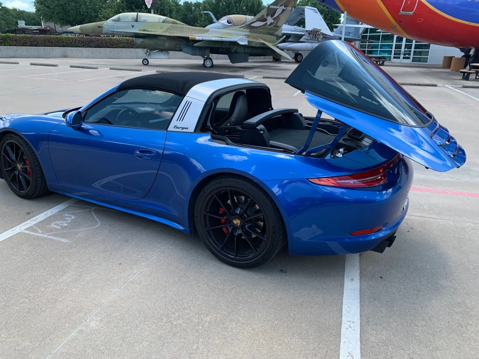 2015 Porsche 991 Targa 4 & 4S - Image 8 of 17