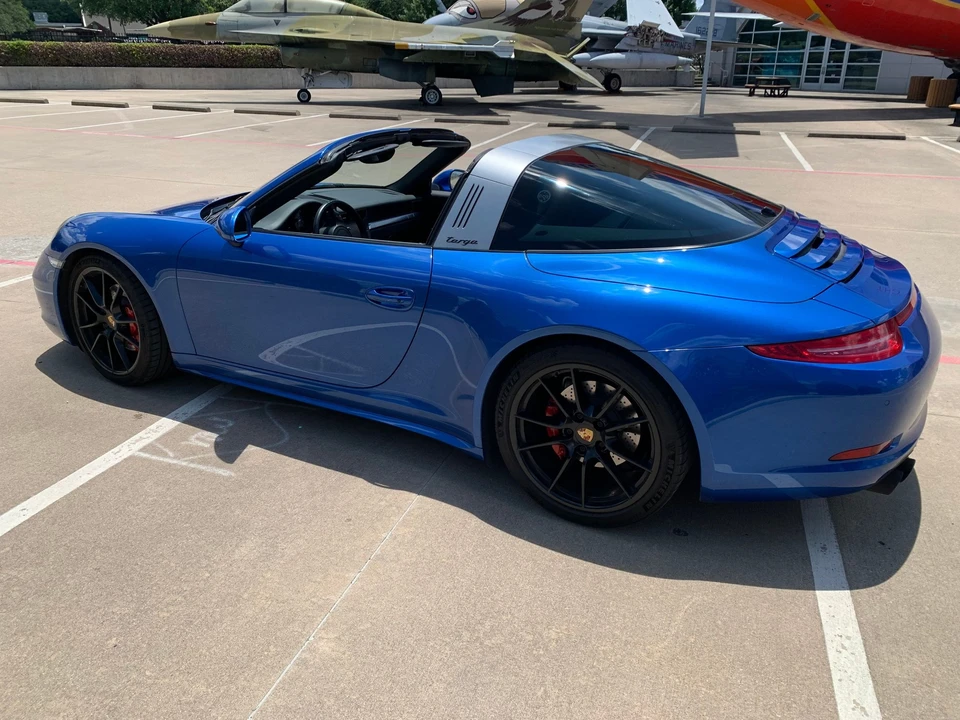 2015 Porsche 991 Targa 4 & 4S - Image 9 of 17