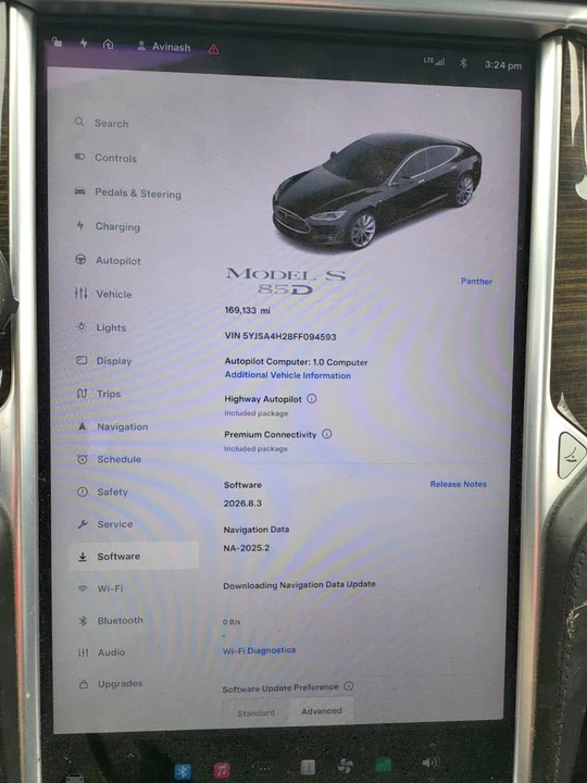 2015 Tesla Model S - Image 10 of 11