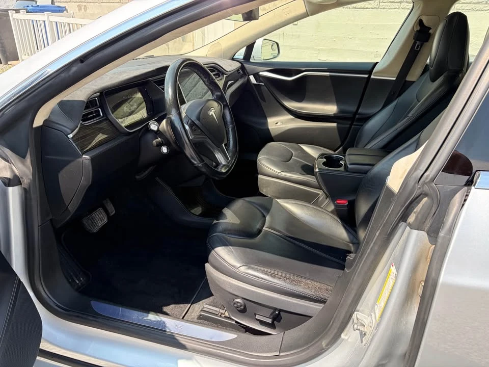 2015 Tesla Model S - Image 13 of 15
