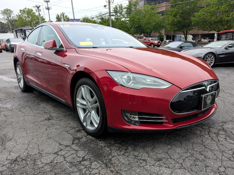 2015 Tesla Model S - Image 5 of 21