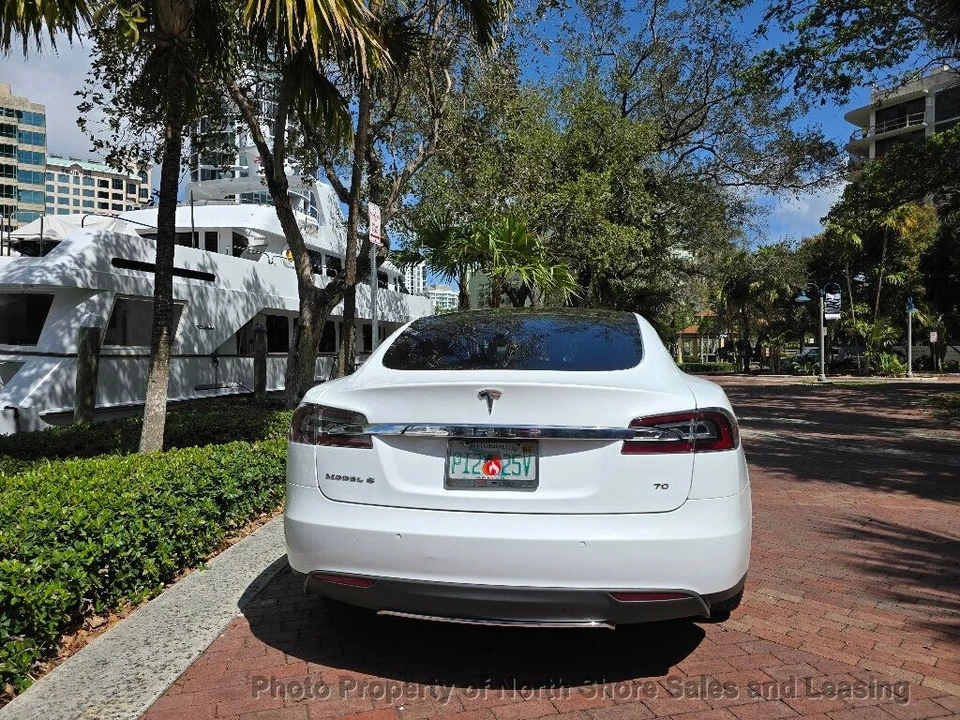 2015 Tesla Model S - Image 7 of 12