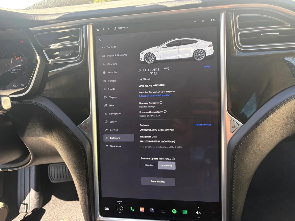 2015 Tesla Model S - Image 23 of 31