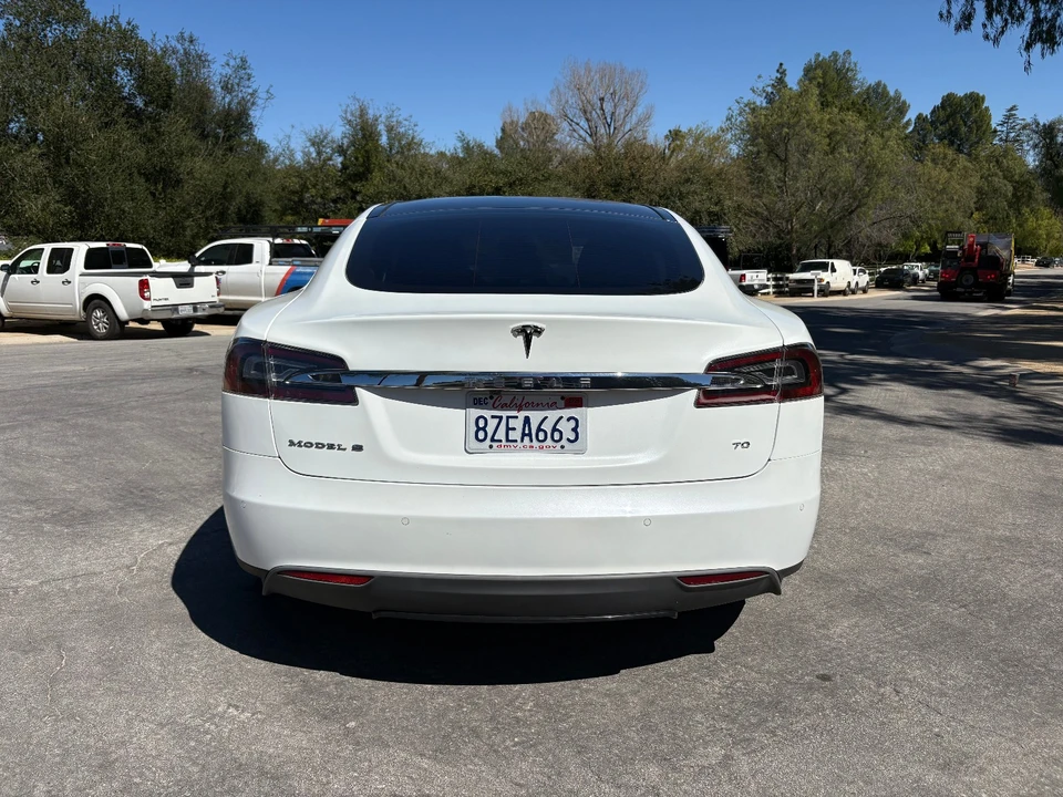 2015 Tesla Model S - Image 4 of 31