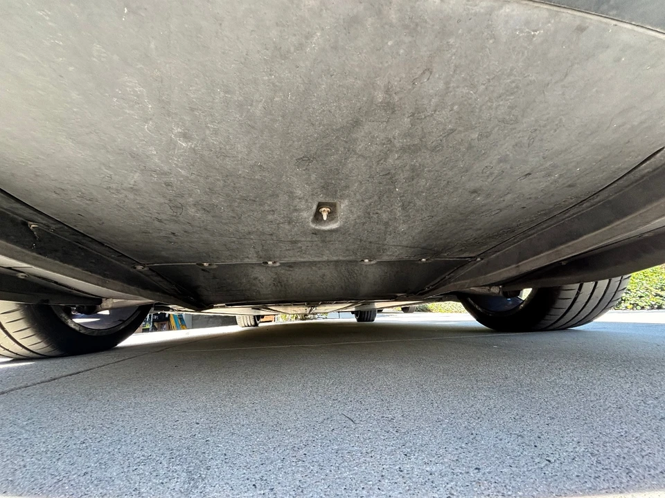 2015 Tesla Model S - Image 19 of 31