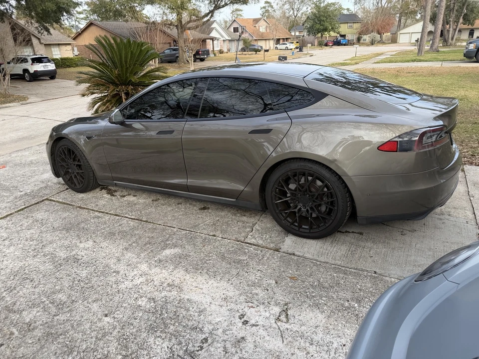 2015 Tesla Model S - Image 3 of 21
