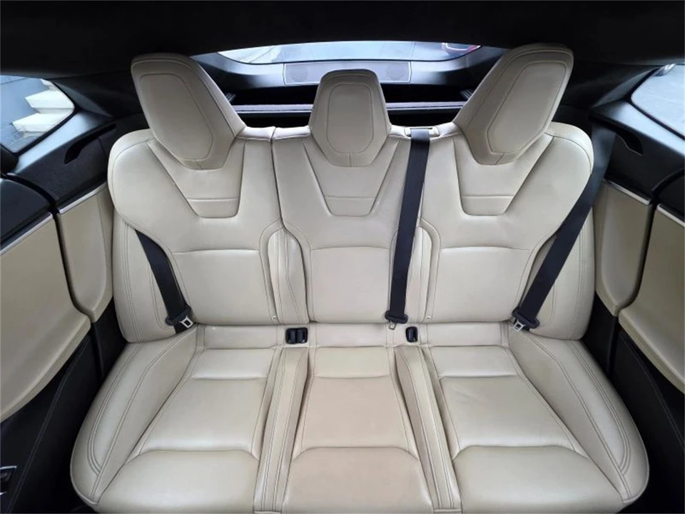 2015 Tesla Model S - Image 12 of 19