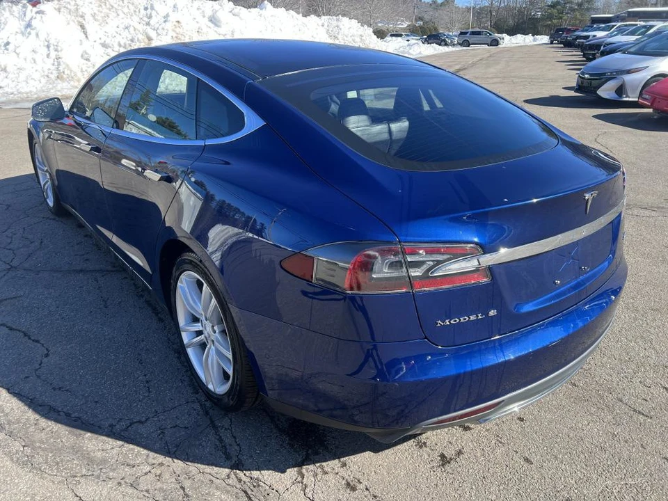 2015 Tesla Model S - Image 6 of 12