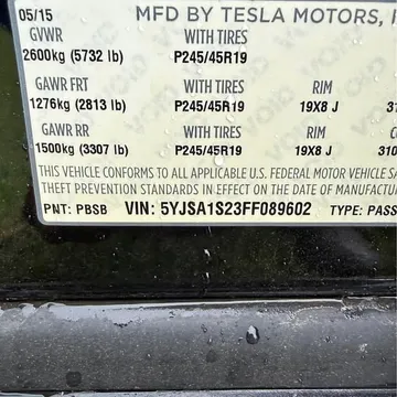 2015 Tesla Model S 70 D