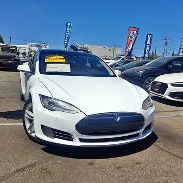 2015 Tesla Model S 70