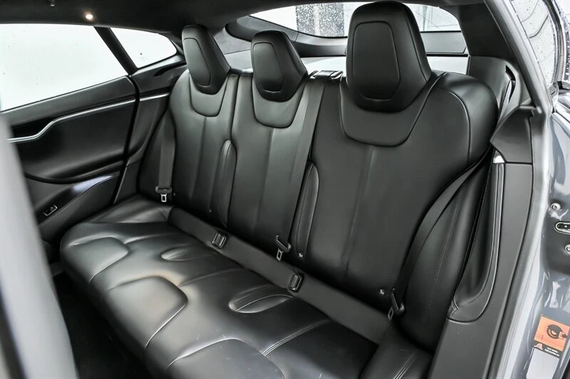 2015 Tesla Model S - Image 20 of 21