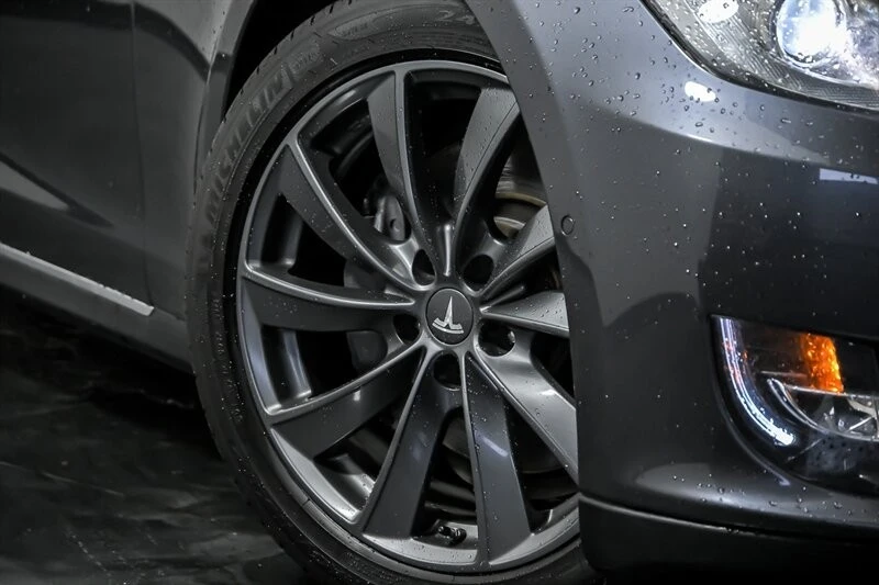 2015 Tesla Model S - Image 3 of 21