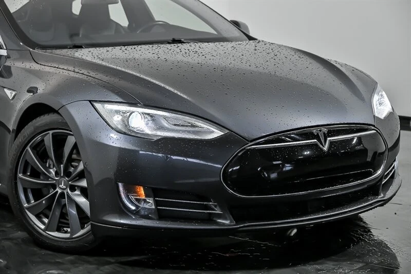 2015 Tesla Model S - Image 2 of 21