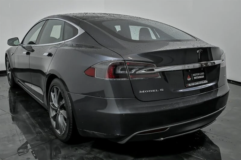 2015 Tesla Model S - Image 8 of 21