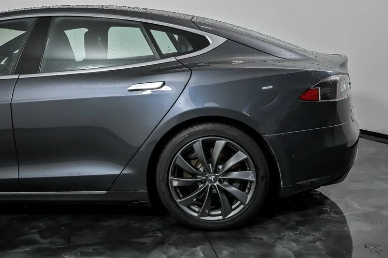 2015 Tesla Model S - Image 7 of 21