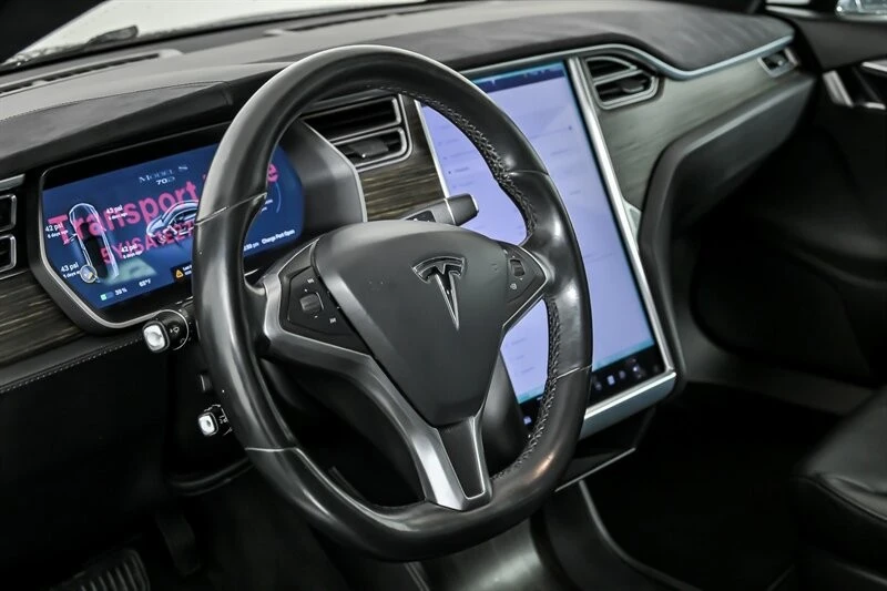 2015 Tesla Model S - Image 21 of 21