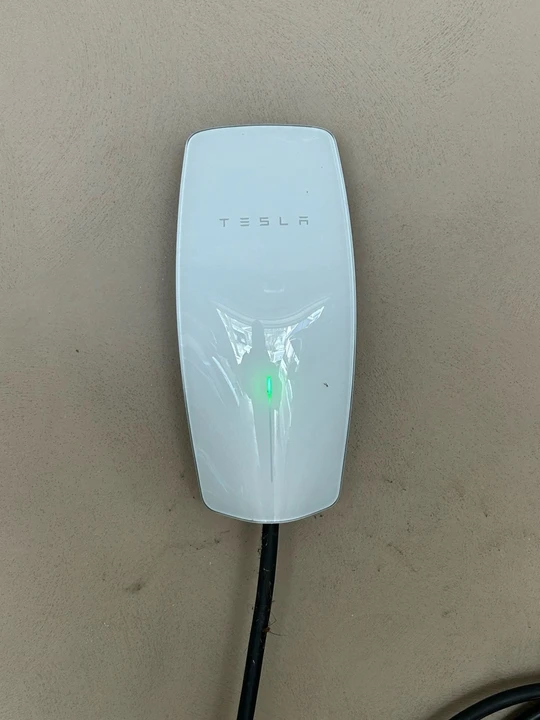 2015 Tesla Model S - Image 21 of 21