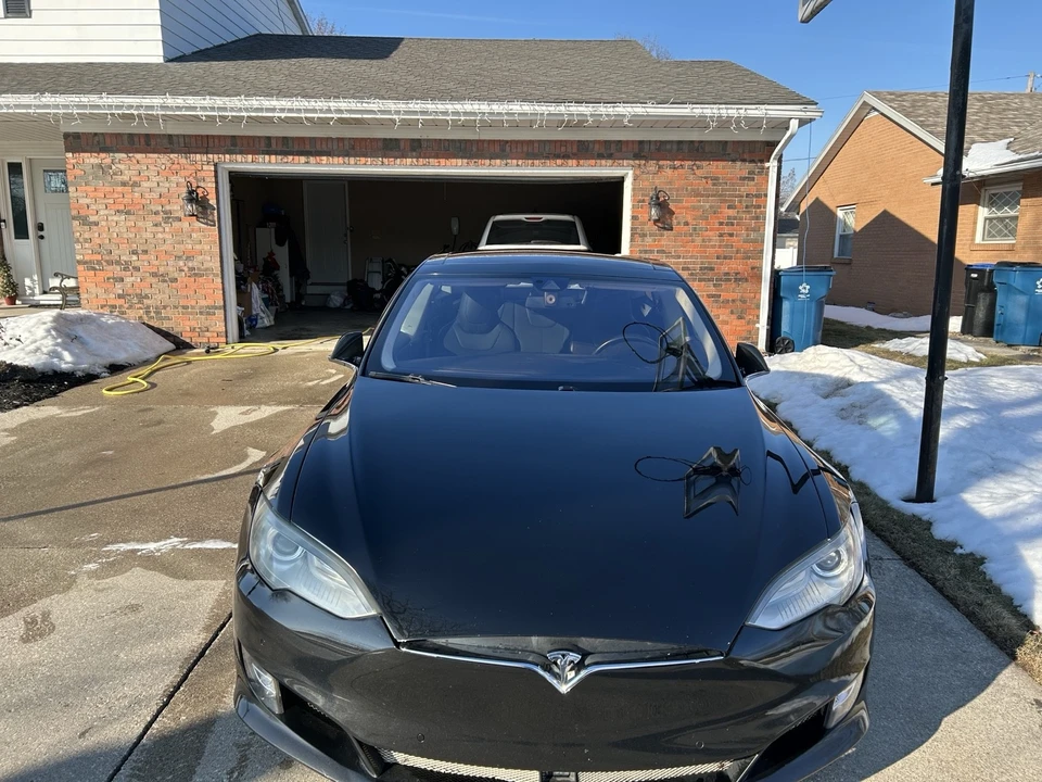 2015 Tesla Model S - Image 4 of 21