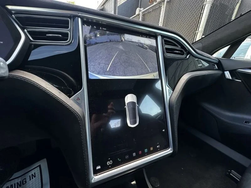 2015 Tesla Model S - Image 12 of 12