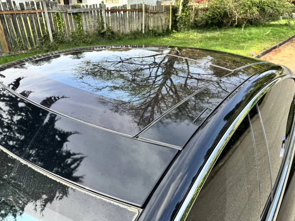 2015 Tesla Model S - Image 13 of 21