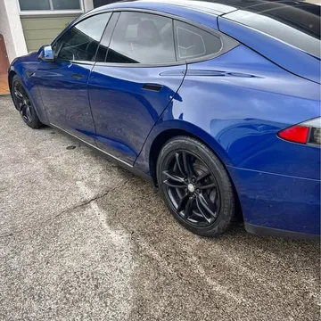 2015 Tesla Model S 70D Sedan 4D