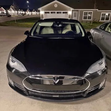 2015 Tesla Model S 70D Sedan 4D