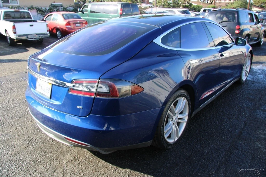 2015 Tesla Model S - Image 6 of 21