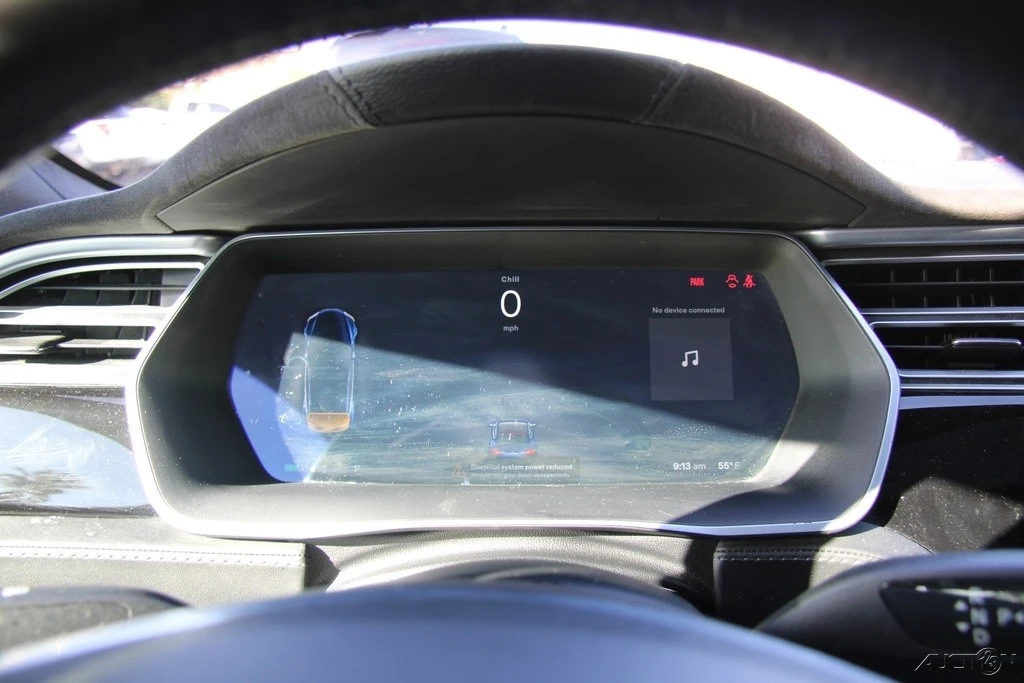 2015 Tesla Model S - Image 14 of 21