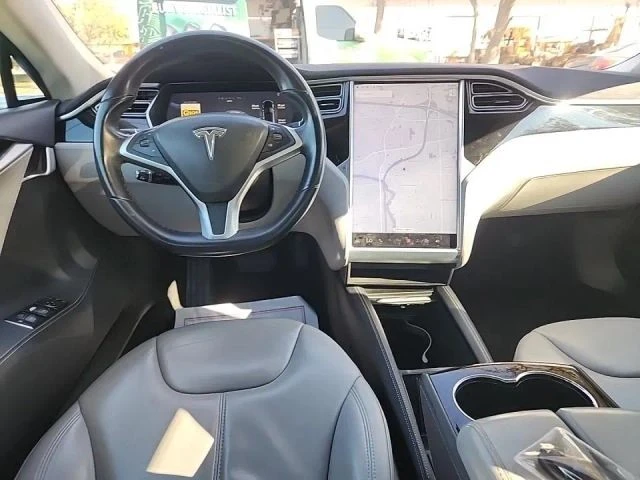 2015 Tesla Model S - Image 8 of 12