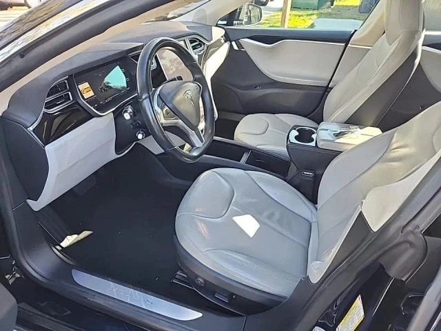2015 Tesla Model S - Image 10 of 12