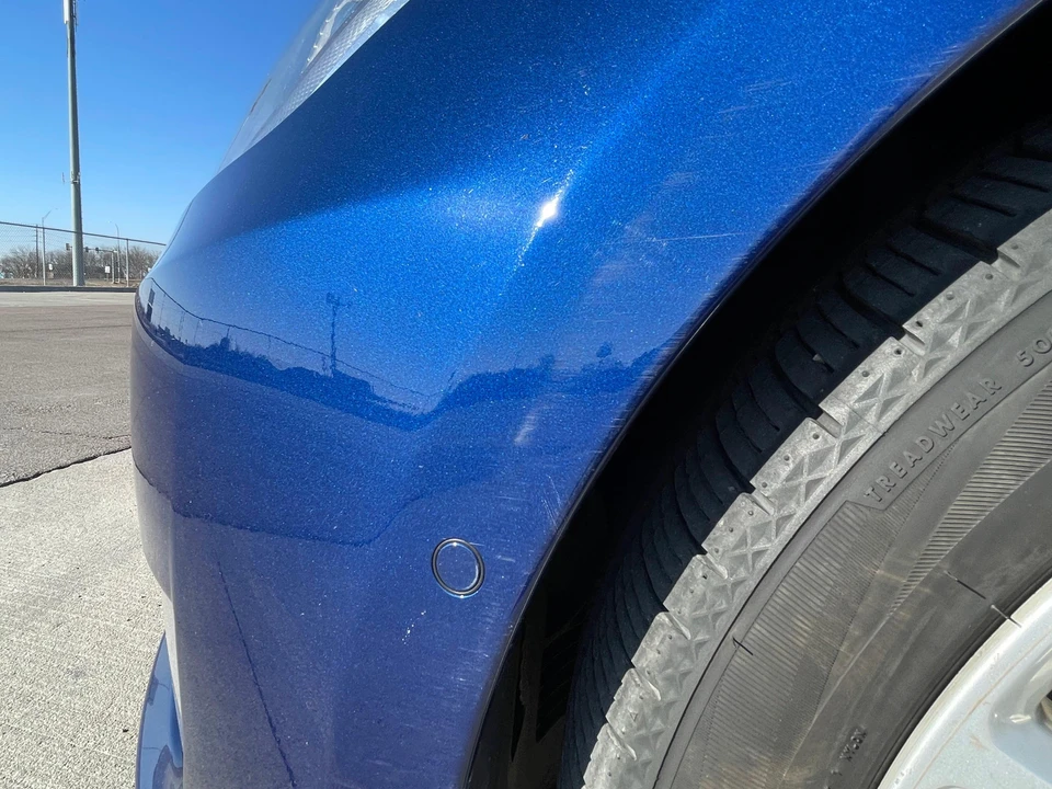 2015 Tesla Model S - Image 27 of 31