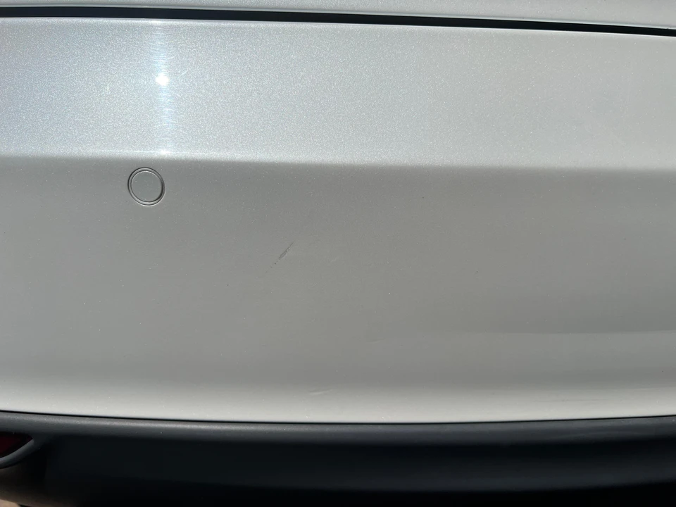2015 Tesla Model S - Image 28 of 31