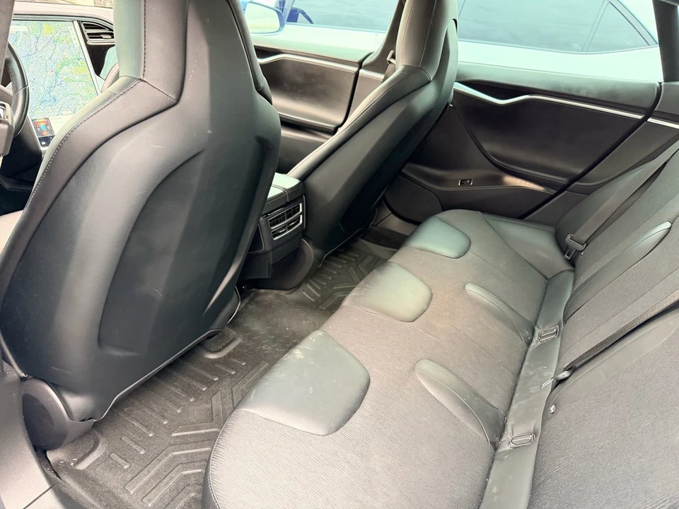 2015 Tesla Model S - Image 4 of 7