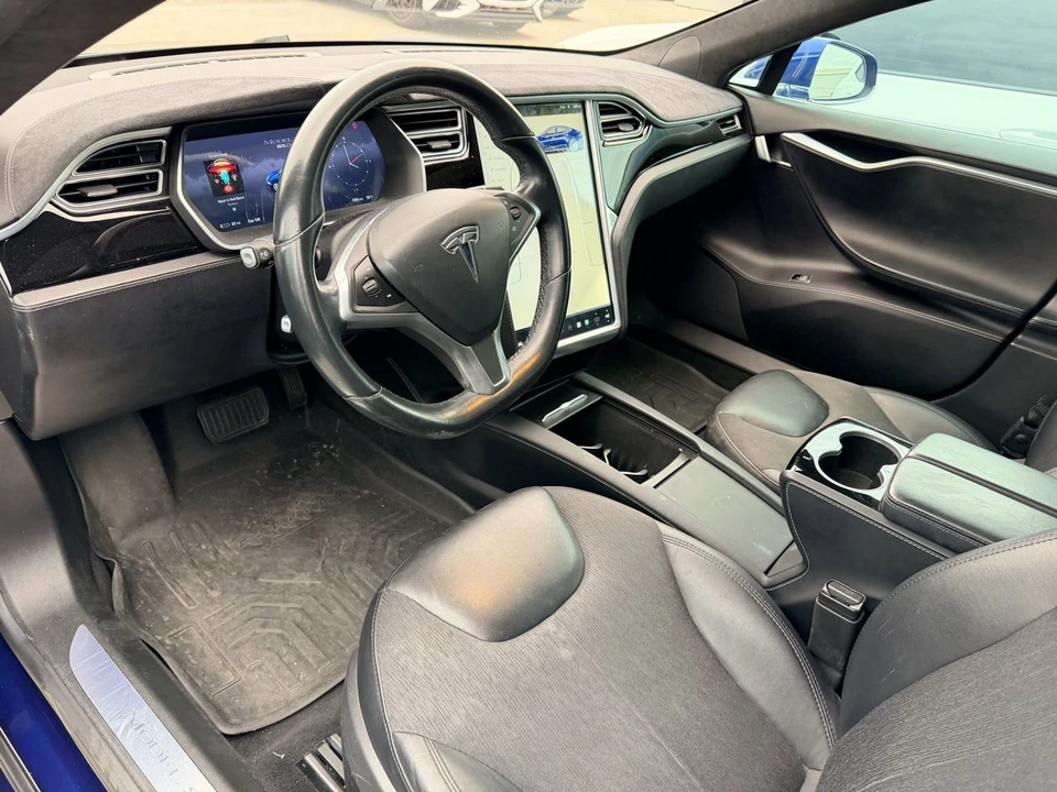 2015 Tesla Model S - Image 3 of 7