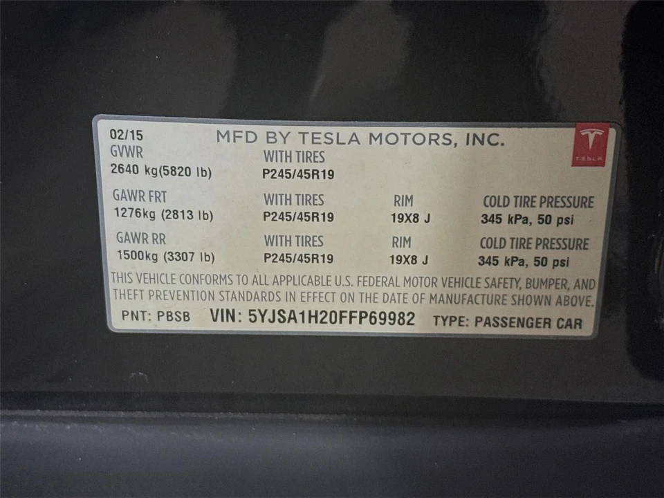 2015 Tesla Model S - Image 28 of 31