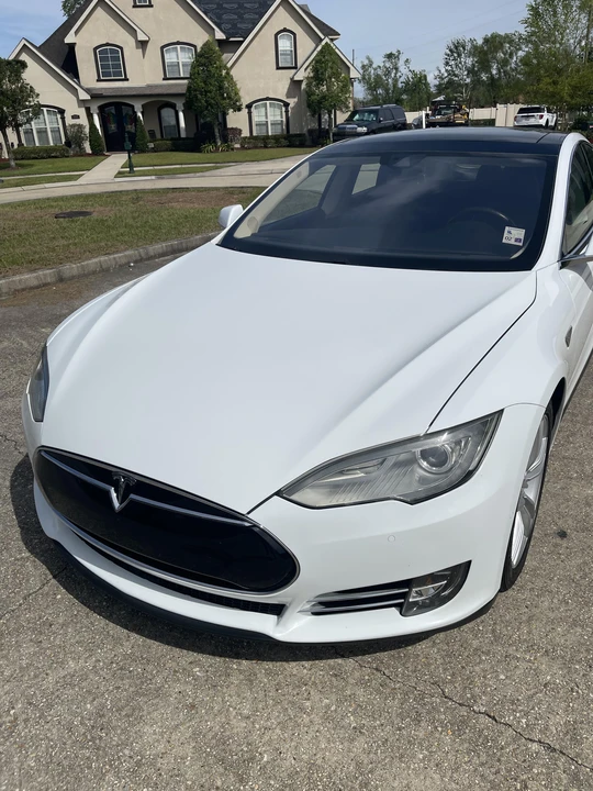 2015 Tesla Model S - Image 16 of 31