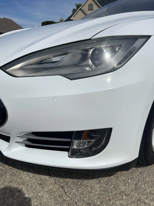 2015 Tesla Model S - Image 14 of 31