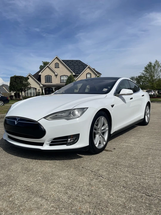 2015 Tesla Model S - Image 6 of 31
