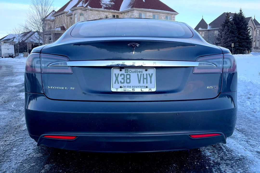 2015 Tesla Model S - Image 5 of 31