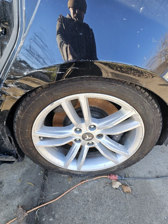 2015 Tesla Model S - Image 20 of 21