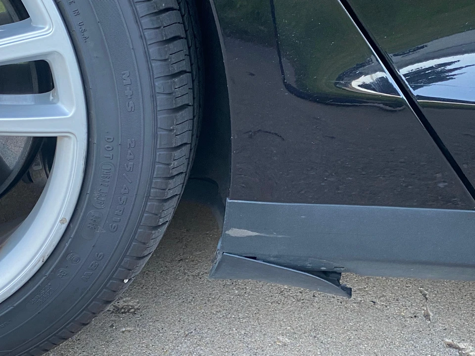 2015 Tesla Model S - Image 27 of 31