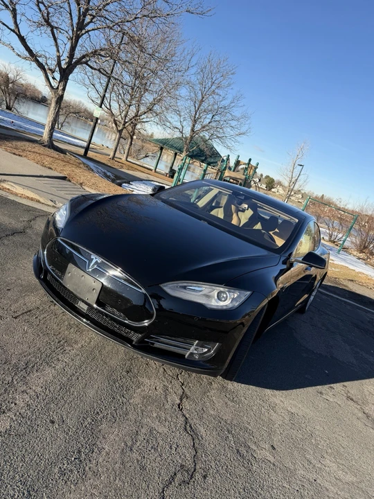 2015 Tesla Model S - Image 12 of 12