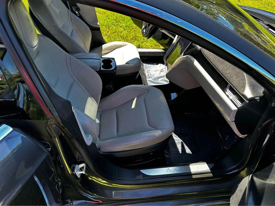 2015 Tesla Model S - Image 7 of 11