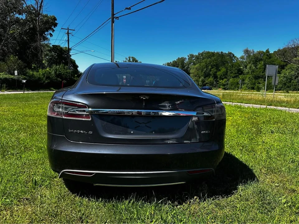 2015 Tesla Model S - Image 3 of 11