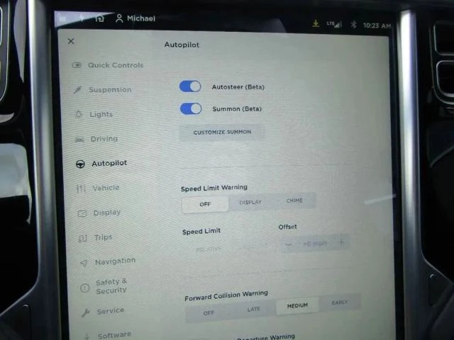 2015 Tesla Model S - Image 21 of 21
