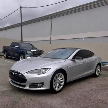 2015 Tesla Model S 85D