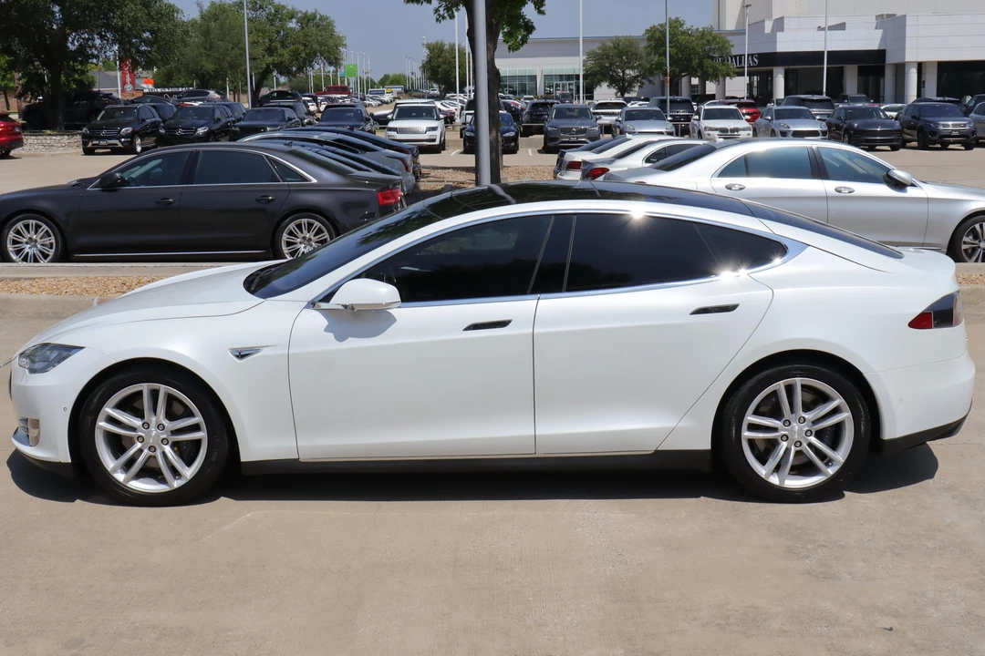 2015 Tesla Model S - Image 3 of 6